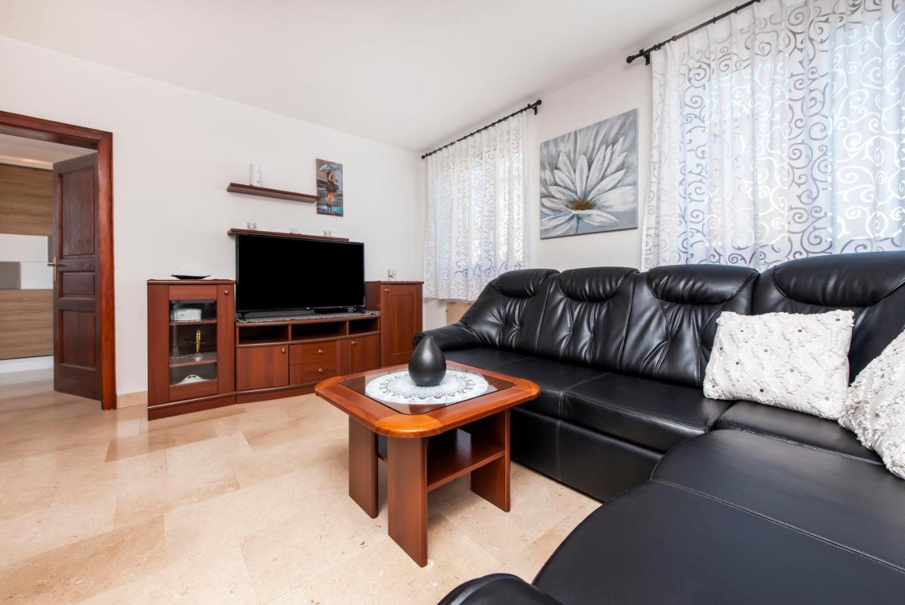 Guesthouse Santin Rovinj Ngoại thất bức ảnh