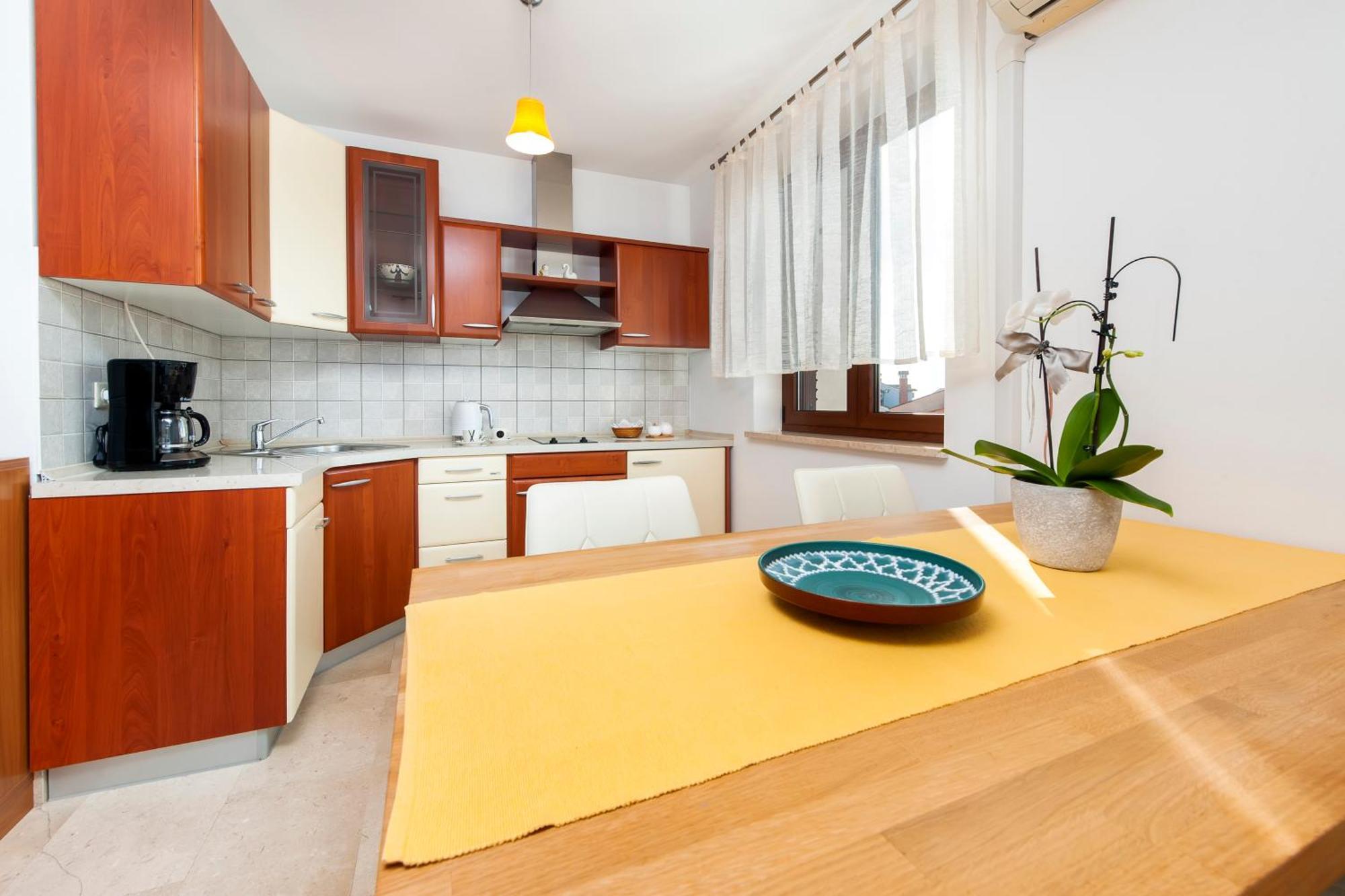 Guesthouse Santin Rovinj Ngoại thất bức ảnh